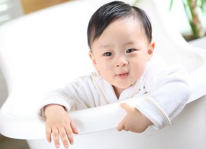 姓许的男孩名字什么好
